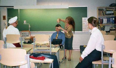 autokauppiaan pettämätön tyyli